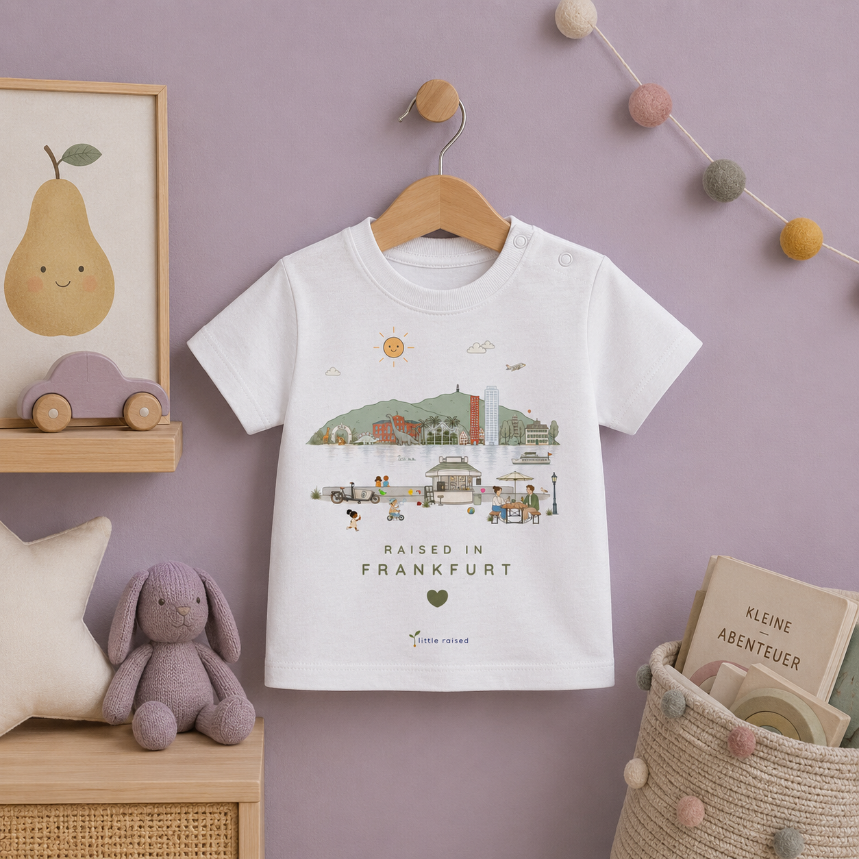 Baby T-Shirt aus Bio-Baumwolle: Raised in Frankfurt